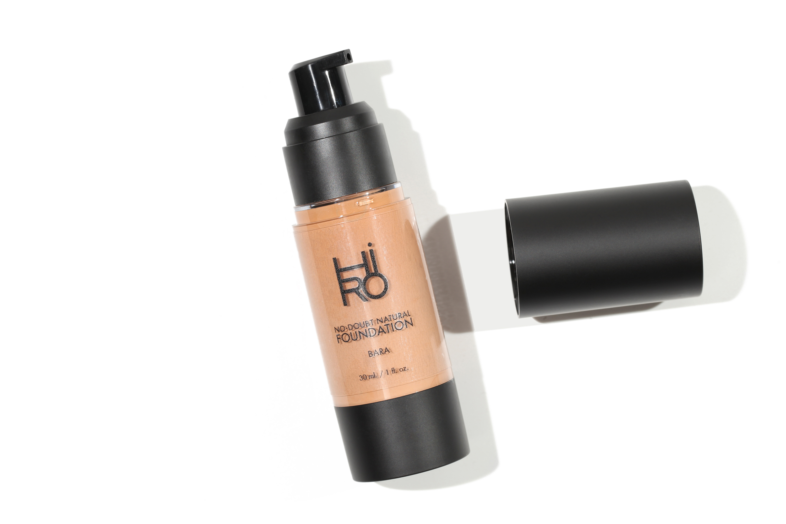 HIRO COSMETICS Tekutý make-up NO DOUBT - ODSTÍN BARA #8