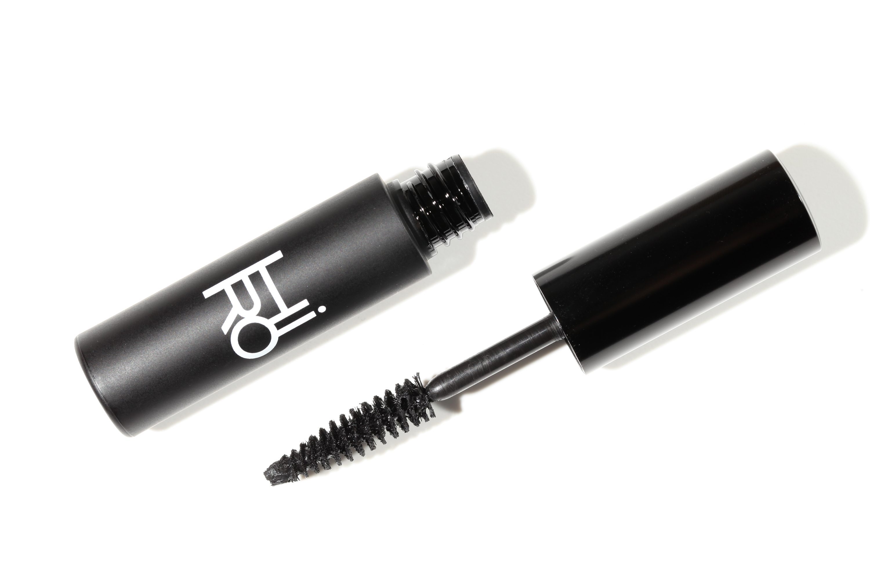 HIRO COSMETICS - Přírodní & Vegan ČERNÁ Řasenka 