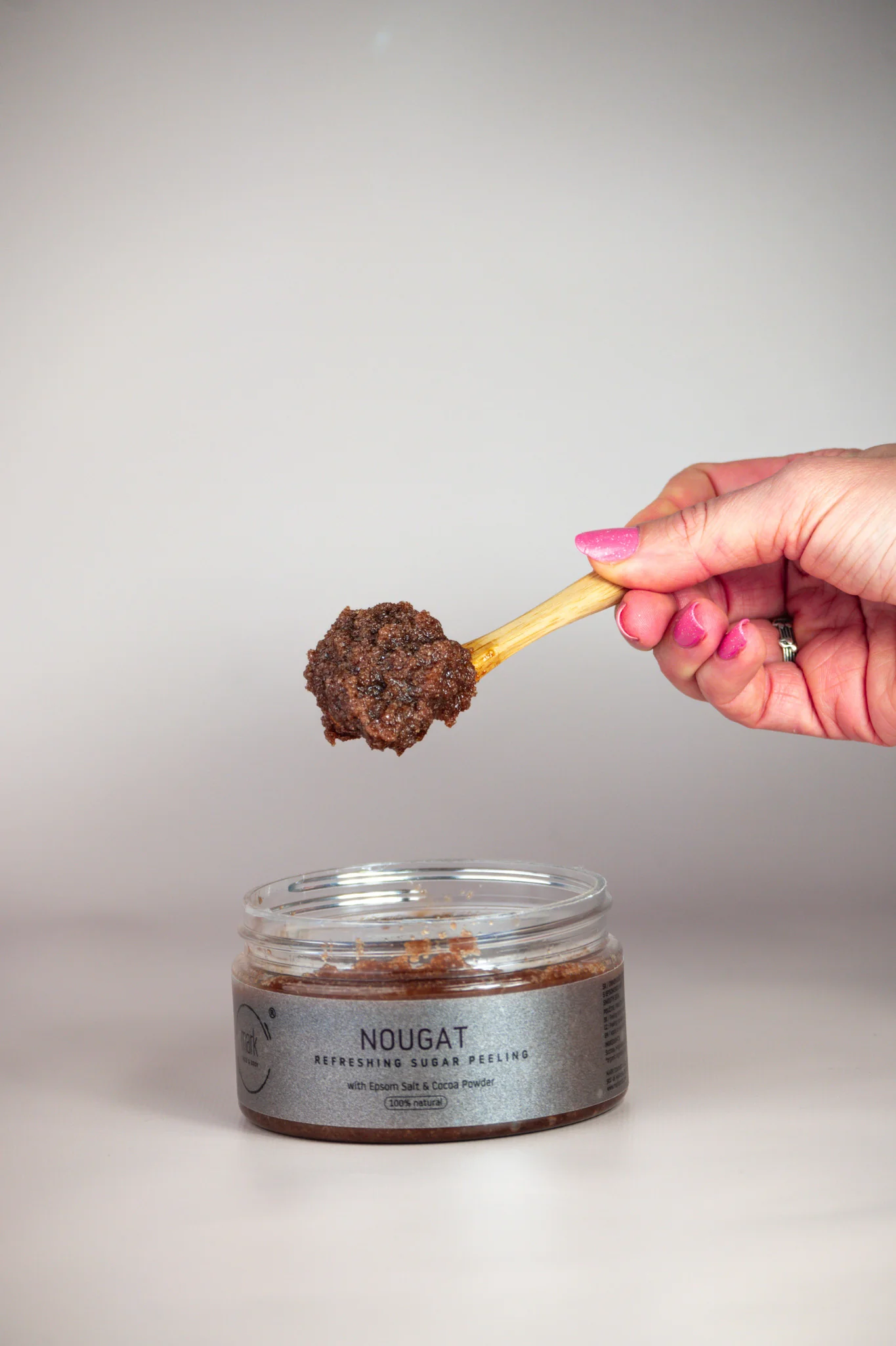 MARK Sugar scrub Nougat - s organickým kakaem (200ml)