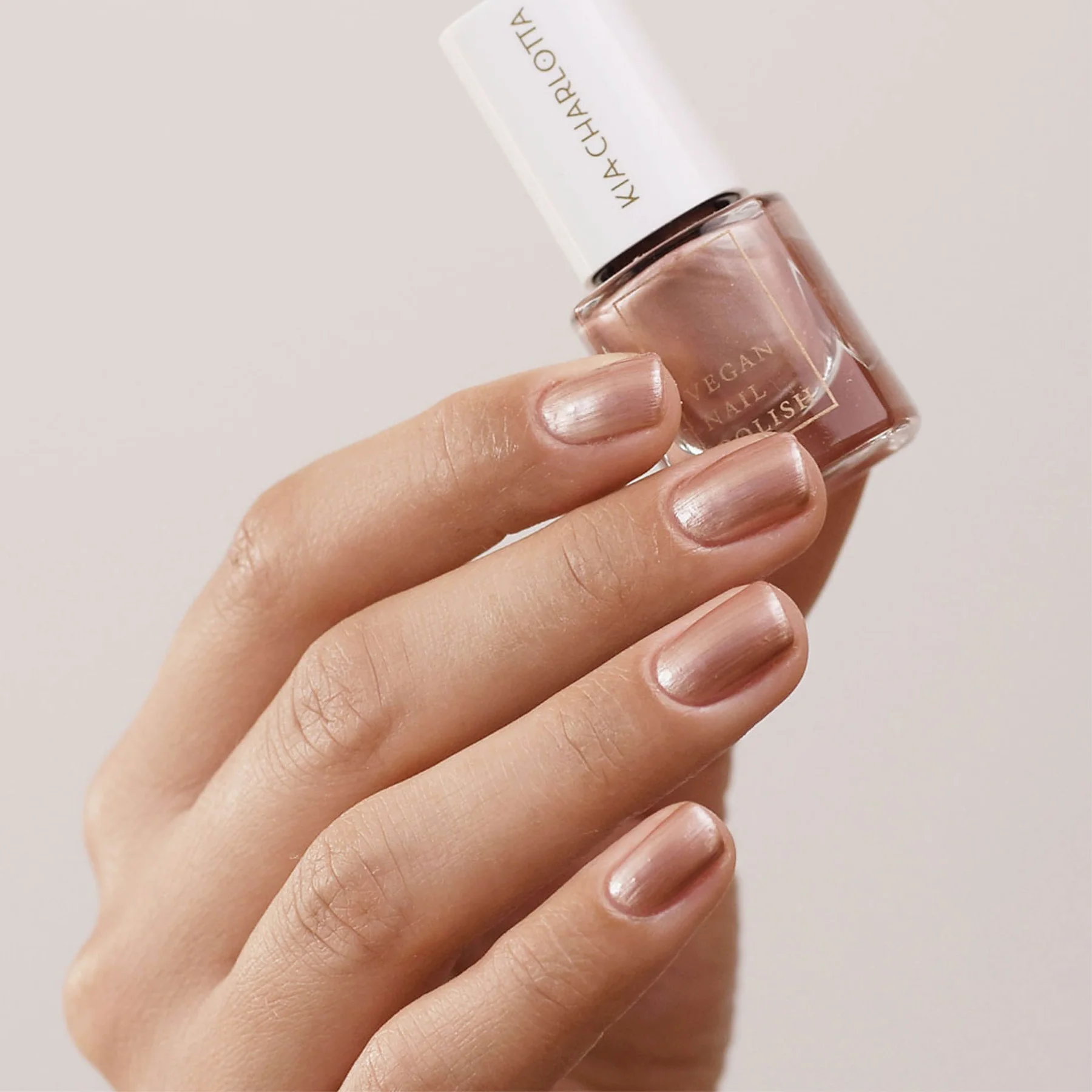 KIA CHARLOTTA Lak na nehty - Sun Kissed (5ml)