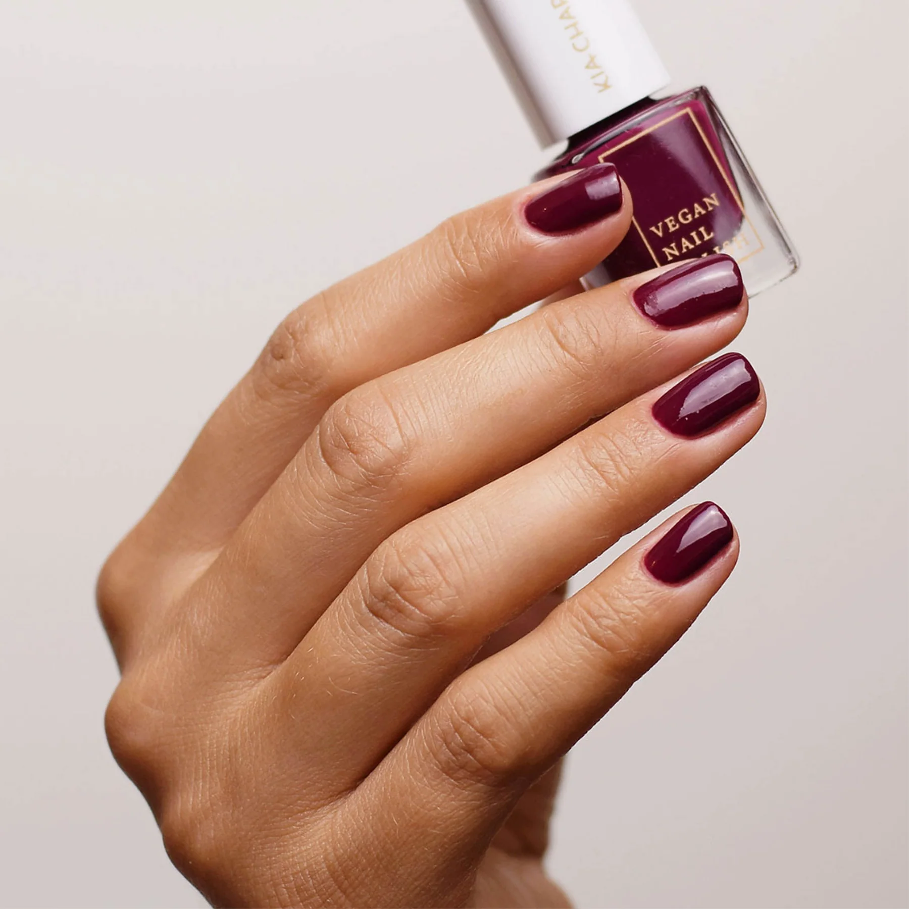 KIA CHARLOTTA Lak na nehty - Super Powers (5ml)