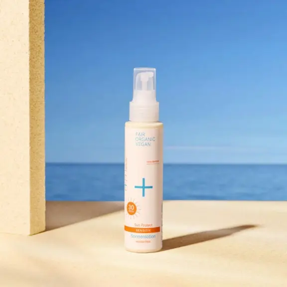 i+m Naturkosmetik Sun Protect SENSITIVE Opalovací mléko SPF 30 (100ml)