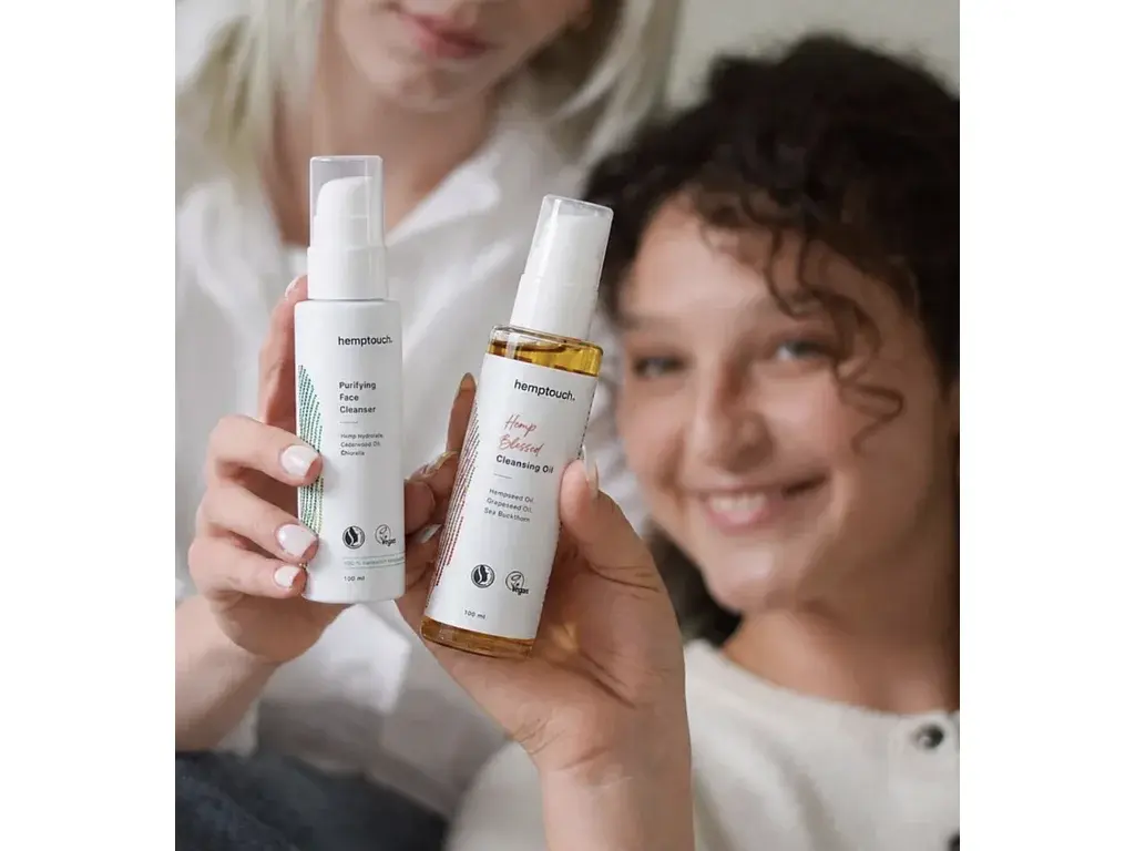 HEMPTOUCH Čistící pleťová emulze